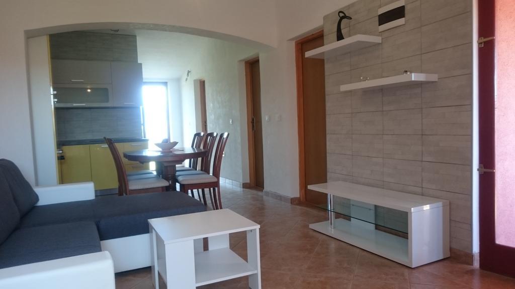 Apartments Ema فير المظهر الخارجي الصورة